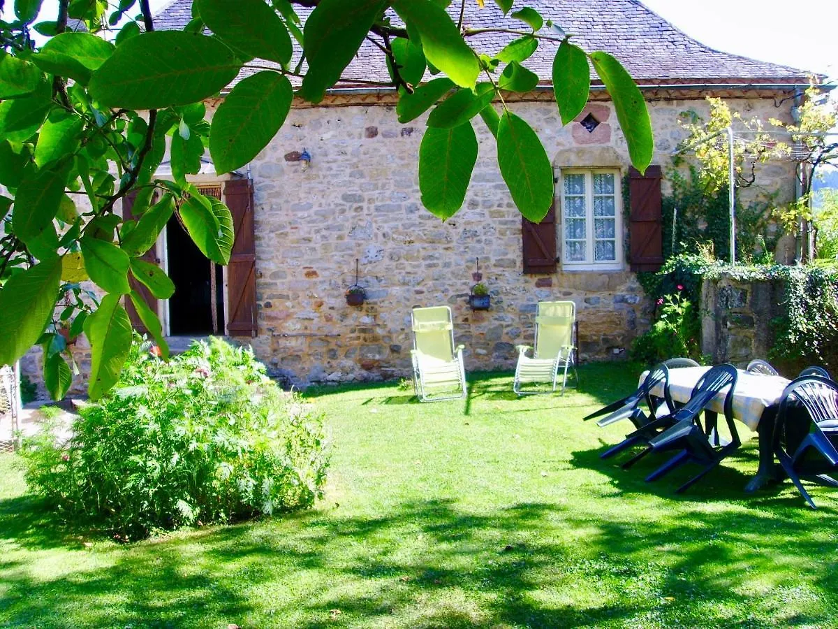 Maison Coconing Piscine Couverte Chauffee Mayrinhac-Lentour 0*,  France